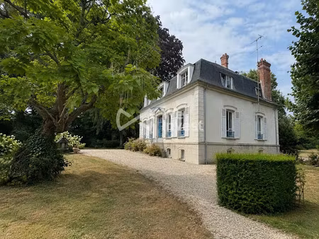 vente maison 8 pièces 243 m² à germigny-l'evêque (77910)  811 000 €