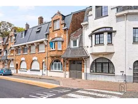 maison de caractère prête à emménager avec 4 chmb et jardin