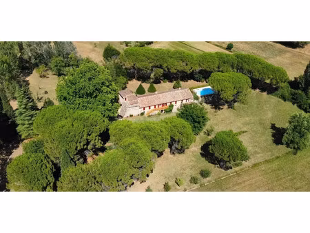 vente propriété 15 pièces 260 m² à villecroze (83690)  895 000 €