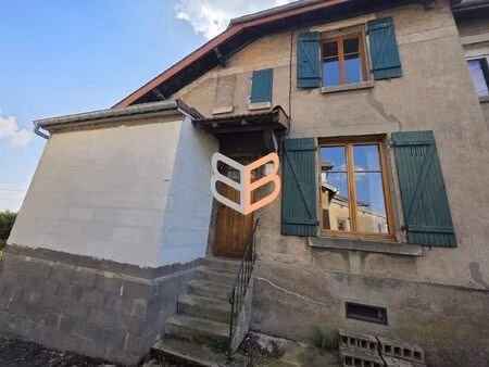 maison à rénover 2 chambres  jardin et garage à bouligny
