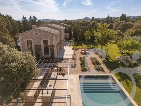 vente propriété 264.7 m² à eygalières (13810)  4 700 000 €