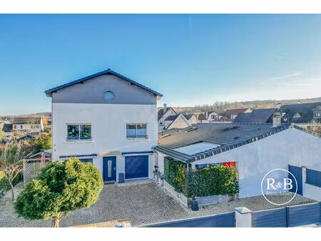 ensemble immobilier rare à découvrir aux clayes-sous-bois