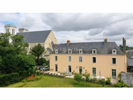 hôtel particulier à vendre à candé