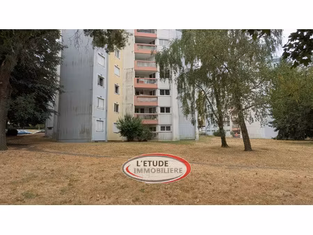 rezé -- appartement t3 de 67 m2 avec terrasse -- à 2 pas du fu