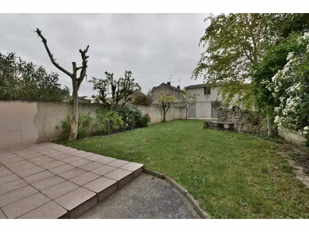 location maison 4 pièces 74 m² à cholet (49300)