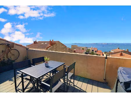 appartement 3 pièce(s) 72.20 m2 - montredon vue mer