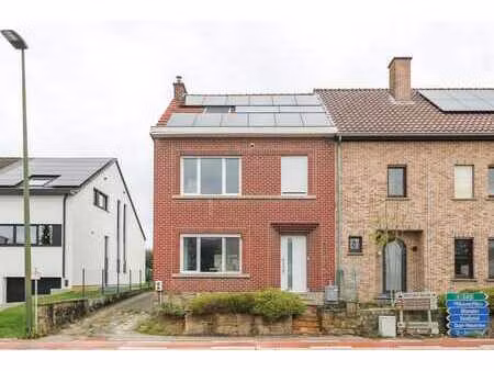 spacieuse maison semi-ouverte avec 2 chambres