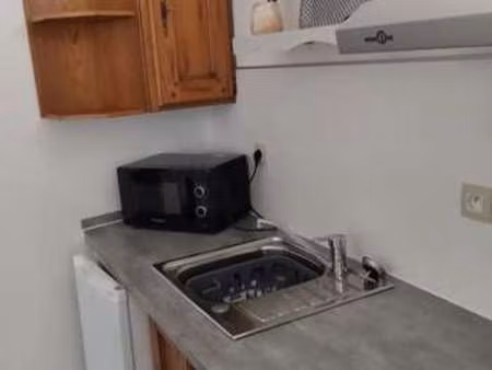 location appartement 2 pièces meublé à saint-même-les-carrières (16720) : à louer 2 pièces