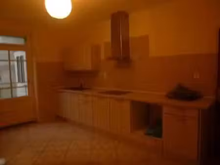 location maison à labruguière (81290) : à louer / 160m² labruguière