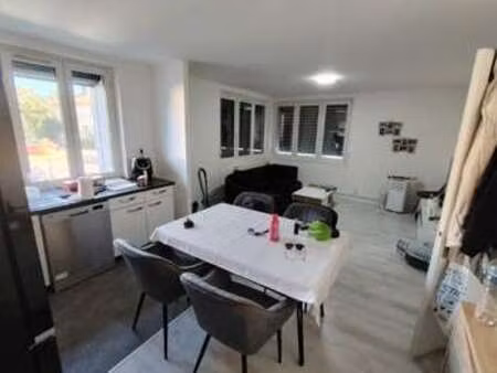 location appartement 4 pièces à metz (57000) : à louer 4 pièces / 75m² metz