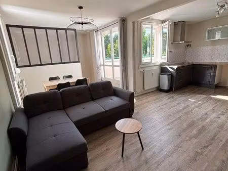 ◊ à louer – bel appartement t2 de 58 m² – lumineux  calme et avec parking