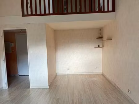 location f2 meublé en duplex