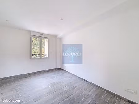 studio 1 pièce 24 m²