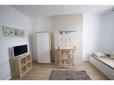 appartement 1 pièce 19 m²