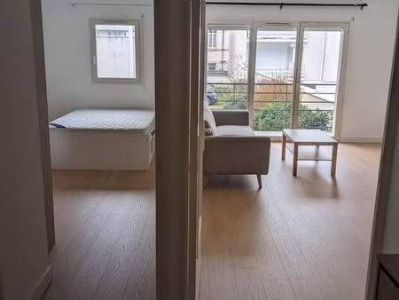 t2 meublé 47 m² - canclaux - balcon - parking