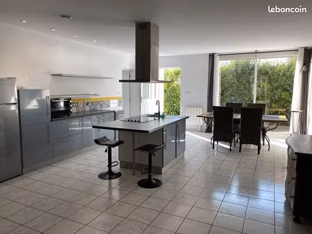 grand appartement de 81m2 à saint-genis-laval