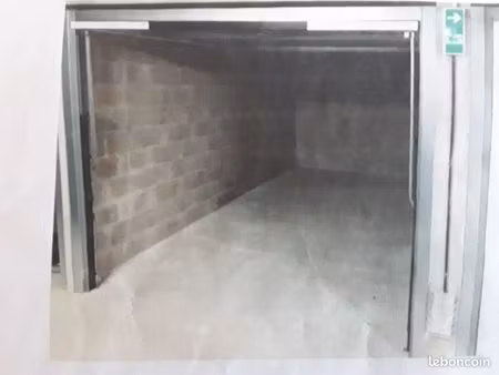location d'un box de garage sécurisé