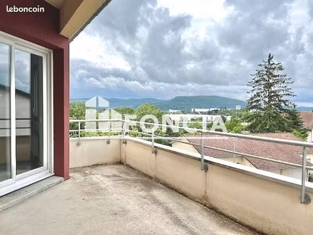 appartement 3 pièces 63 m²