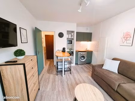 studio à louer + parking - proche campus