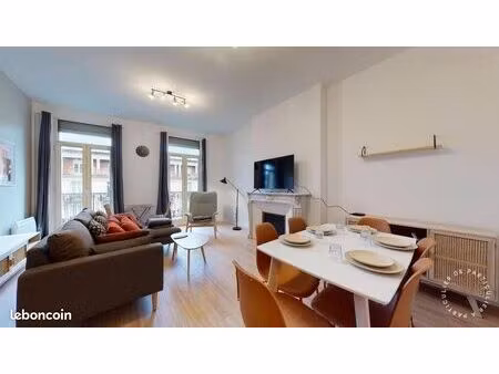 chambre 5 pièces 145 m²