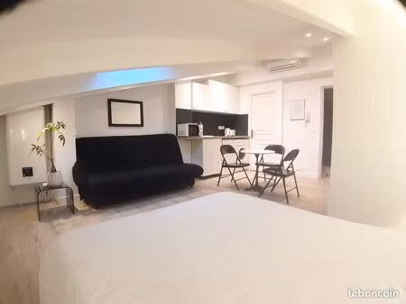 studio 1 pièce 17 m²