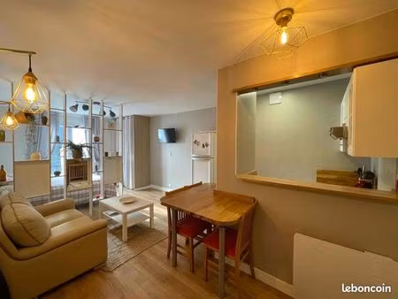 t1 meublé 33 m² avec garage  rue de bourgogne  hyper-centre d'orléans