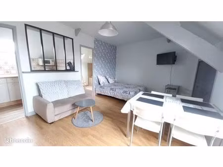 studio meublé avec parking