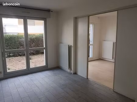 appartement t2 avec garage