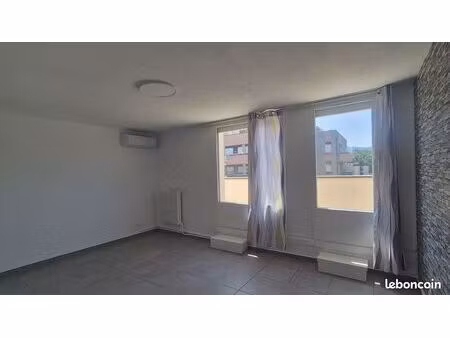 loue t1 avec terrasse