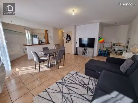appartement 3 pièces 70 m²