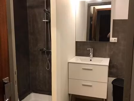studio - location 27m²