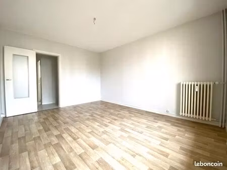 appartement 3 pièces 56 m²