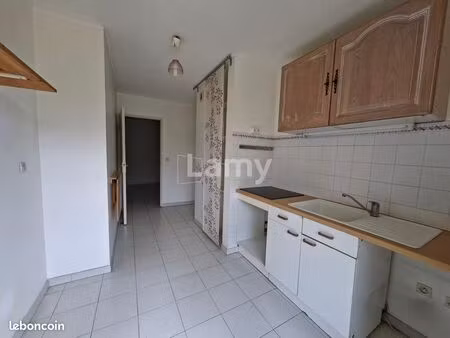 appartement 3 pièces 75 m²