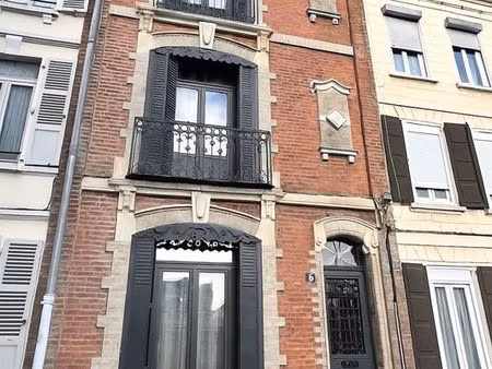 maison 6 pièces 158 m²