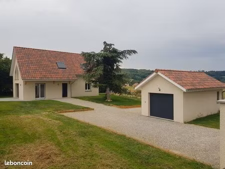 a louer maison (2021) 1400 charges comprises