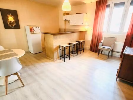 appartement spacieux 50m2. proche gare