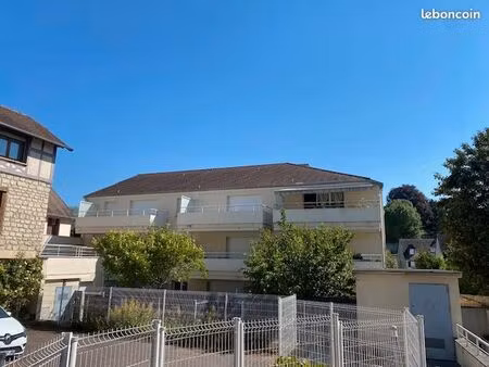 2 pieces 43 52m2 avec terrassse de 16 49m2