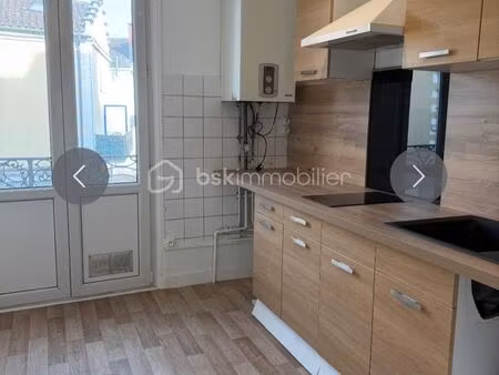 appartements à louer : 2 studios 1 t3