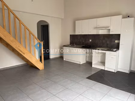 à louer appartement t3 avec terrasse cavaillon  proche