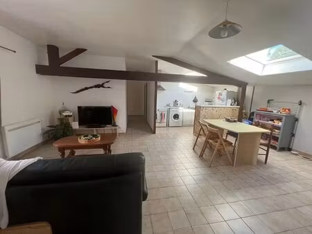 appartement t3 meublé lussac les châteaux 3 pièce(s) 78.5 m2