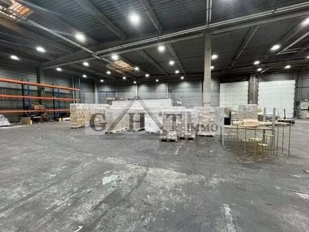 local d'activités de 1608 m² à louer à gonesse