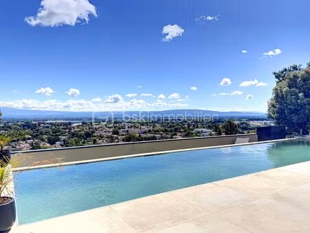 maison de 205 m² à vedene