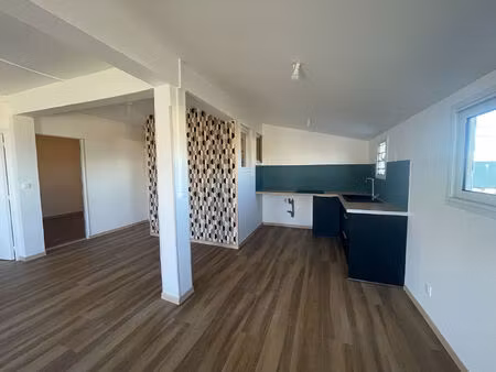tampon 14eme appartement t3 refait à neuf