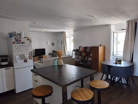 location appartement 3 pièces  72.00m²  machecoul