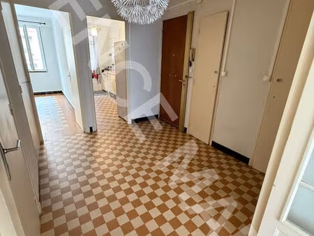 appartement 3 pièces à louer à marseille - blancarde