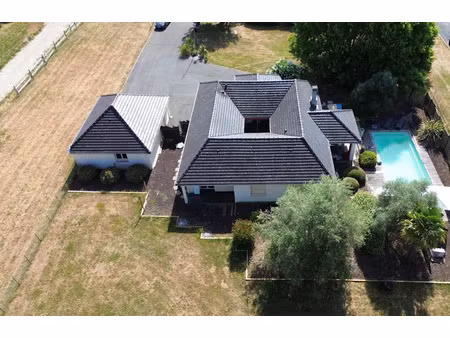 vente maison 6 pièces 167 m² à collonges-la-rouge (19500)  465 000 €