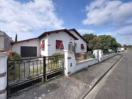 pau maison 3 chambres rénovée avec garage / secteur hippodrome