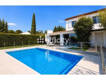 maison 5 pièces - 145 m²