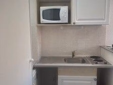 studio 1 pièce 19 m²