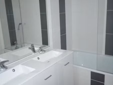 appartement 3 pièces 58 m²
